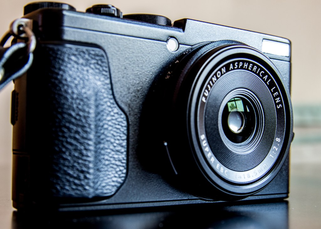 Real-World Review of the Pocketable Fujifilm x70